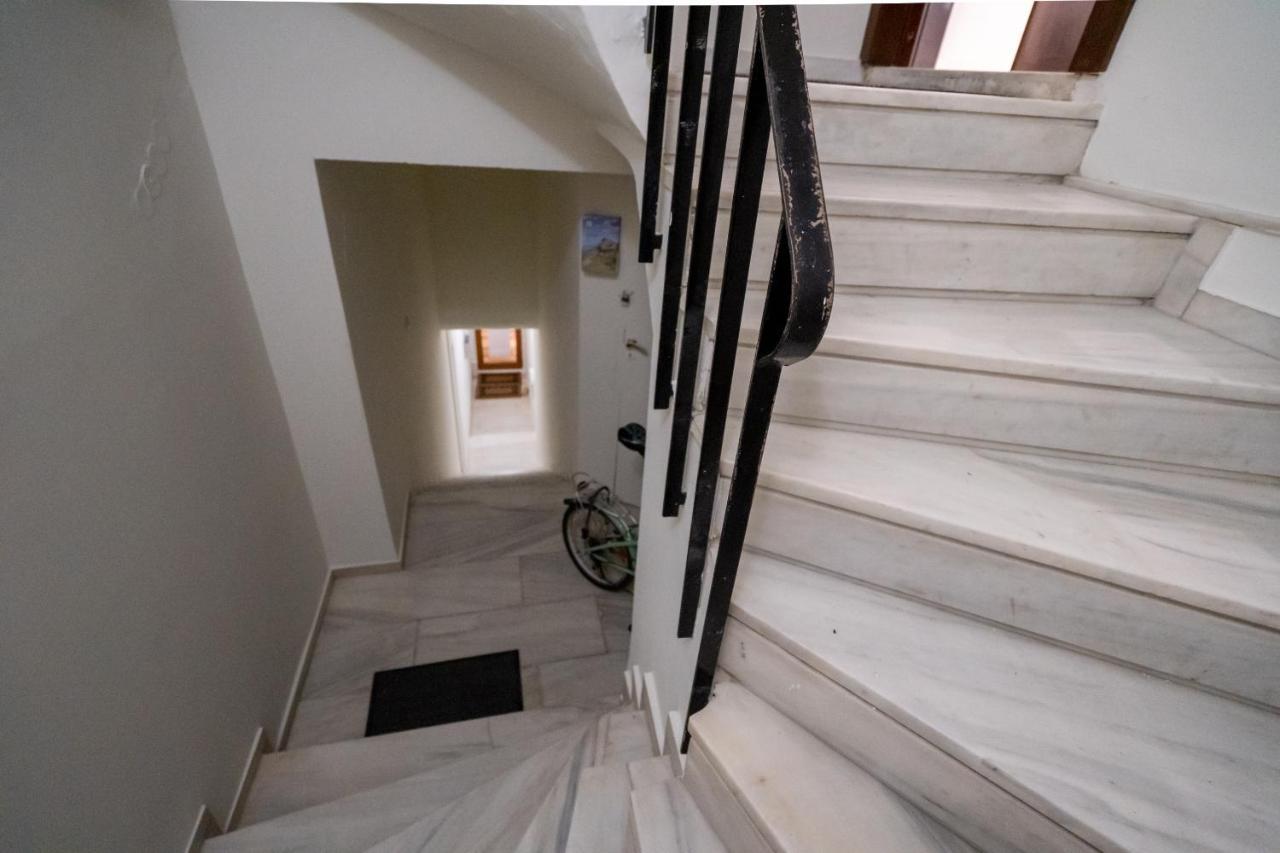 Luxury Suite In Downtown كاندية المظهر الخارجي الصورة