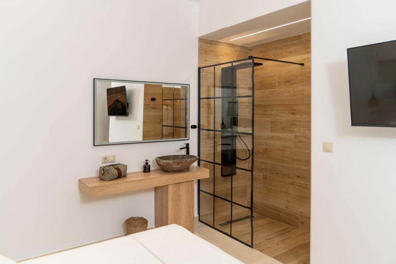 Luxury Suite In Downtown كاندية المظهر الخارجي الصورة