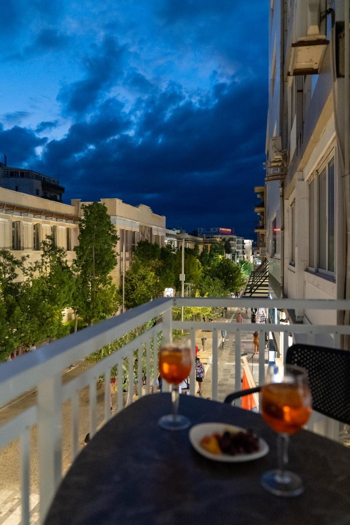 Luxury Suite In Downtown كاندية المظهر الخارجي الصورة