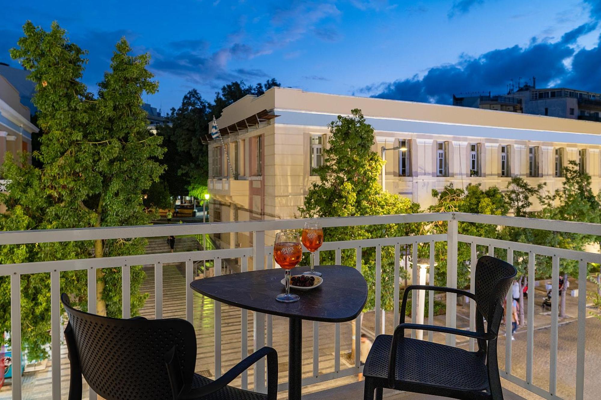 Luxury Suite In Downtown كاندية المظهر الخارجي الصورة